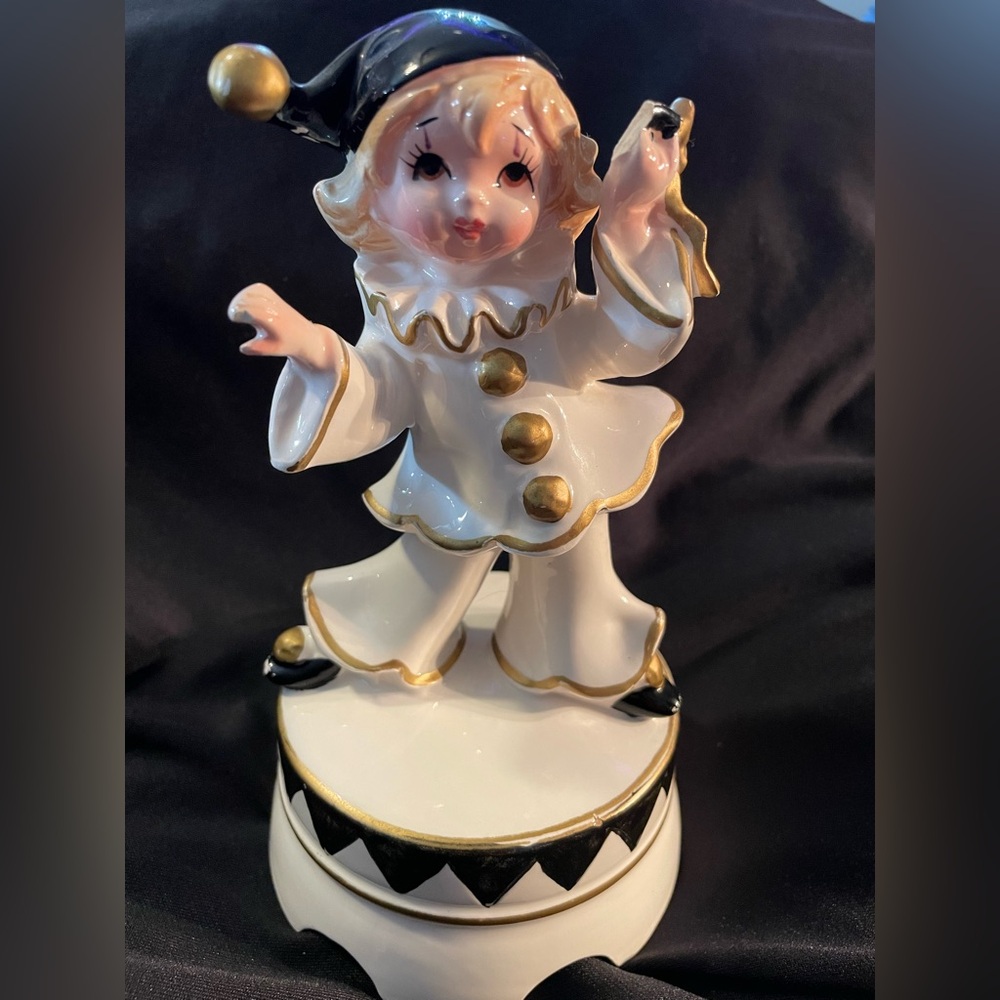 Lefton Harlequin Figurine in Black, White, and Gold